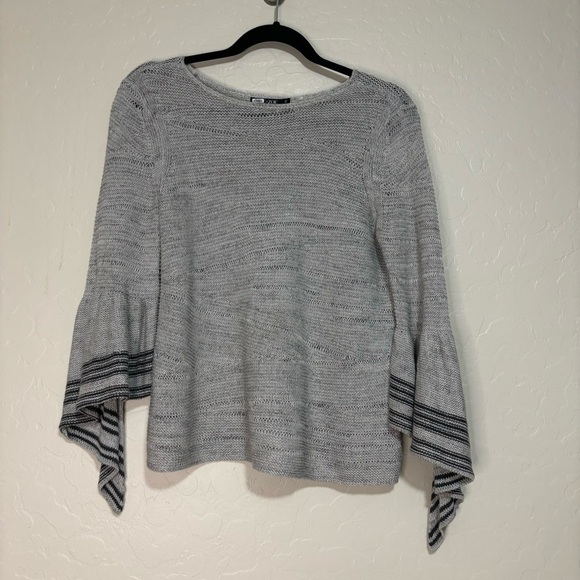 NIC+ZOE Gray Linen Long Striped Ruffle Bell Sleeve Pullover Sweater Size 2P - Picture 6 of 11